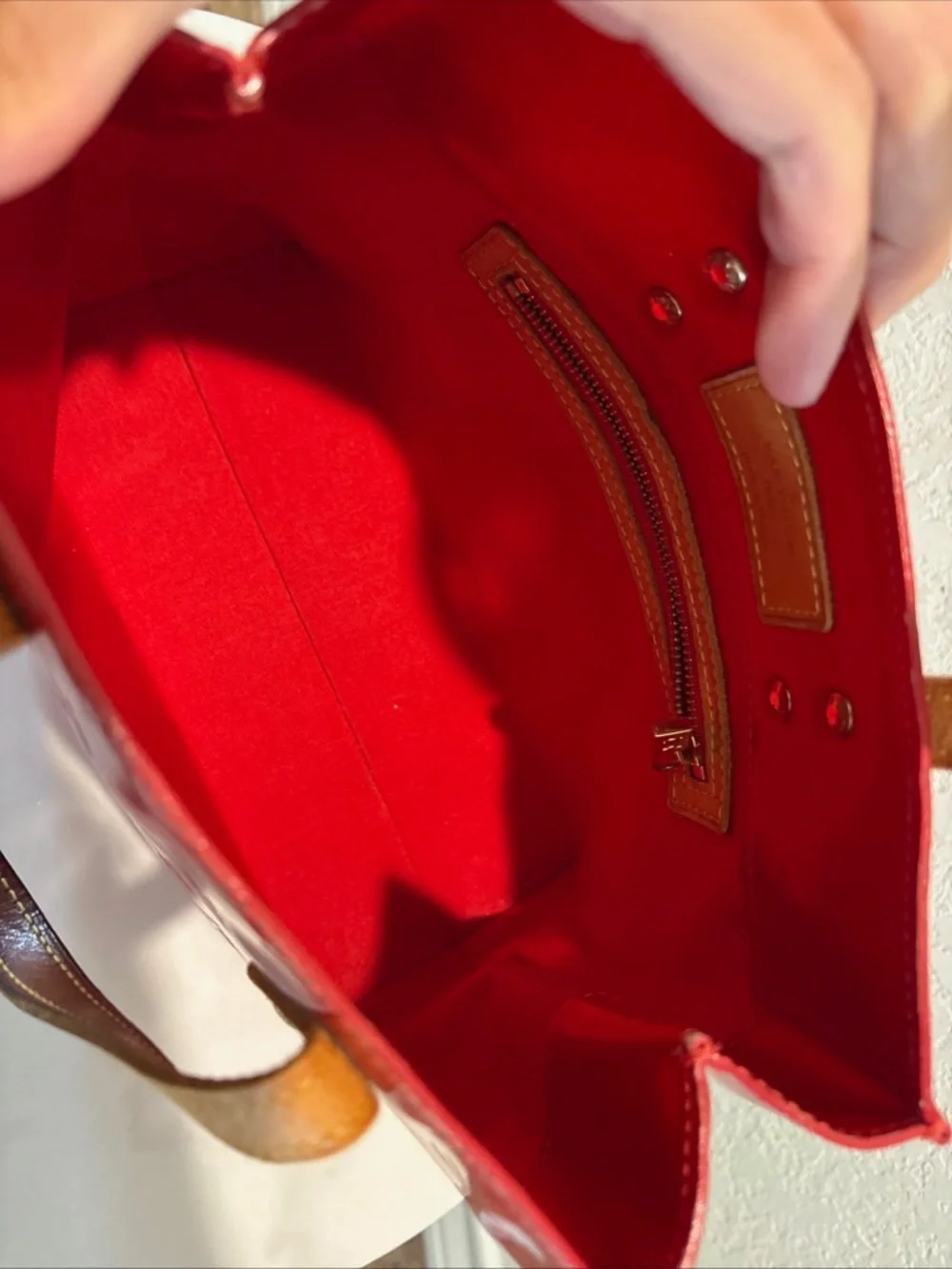 Louis Vuitton Red Patent
Monogram Vernis Tote with Tan Handles - Picture 14 of 16